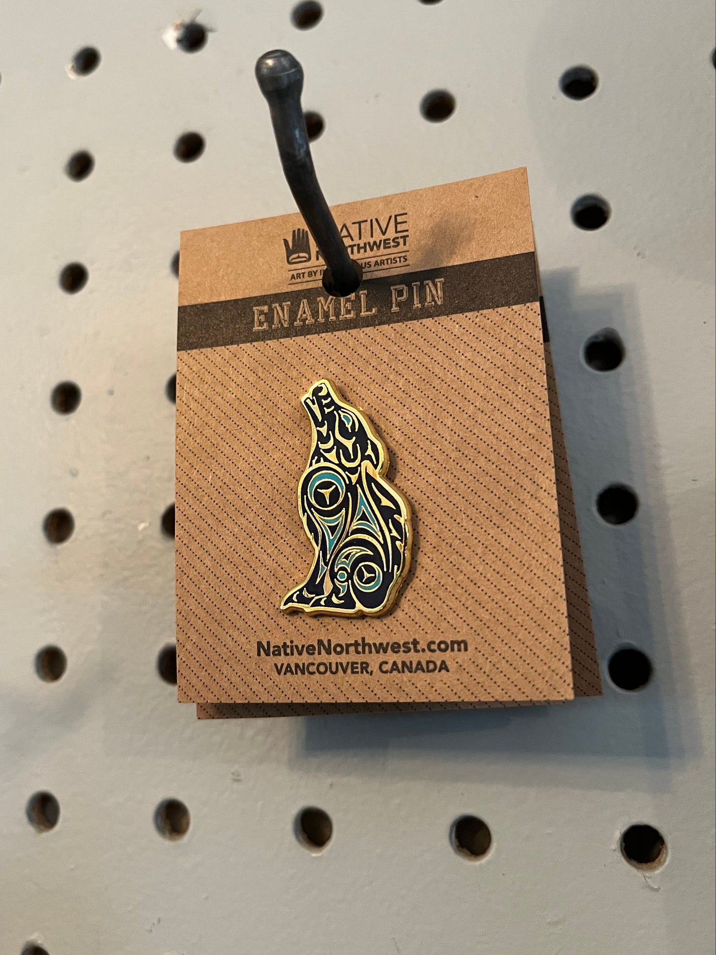 Wolf Enamel Pin